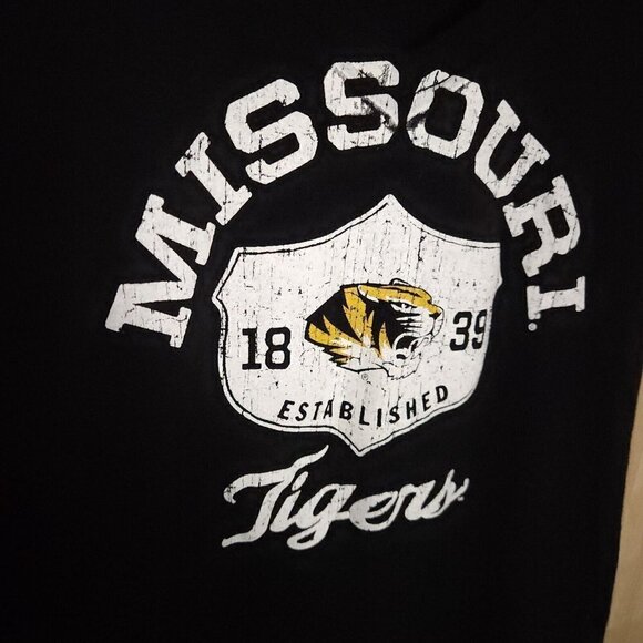 Champion Womens University Of Missouri Black Distressed Look Shirt Medium - Picture 3 of 5